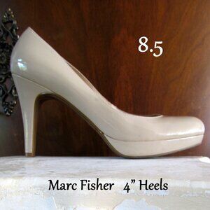 NUDE HEELS 8.5 MARC FISHER PLATFORM BEIGE BONE PUMPS w 4" HEELS, CLASSIC STYLE